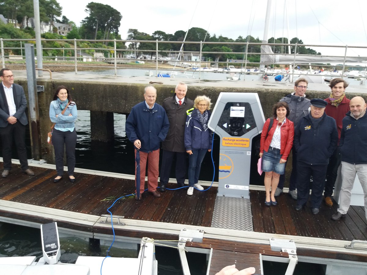 Une borne de recharge pour bateaux lectriques dans le Morbihan