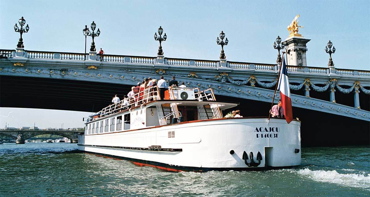 Paris dtaille ses subventions pour les bateaux  moins polluants 