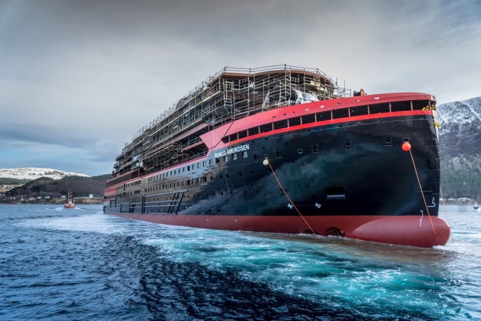 Roald Amundsen : Hurtigruten met  flot son nouveau navire hybride