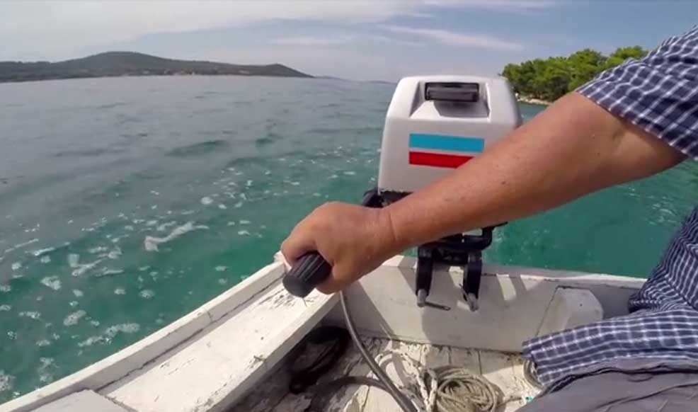 ​Vido : le bateau lectrique  lhonneur sur Les Echos