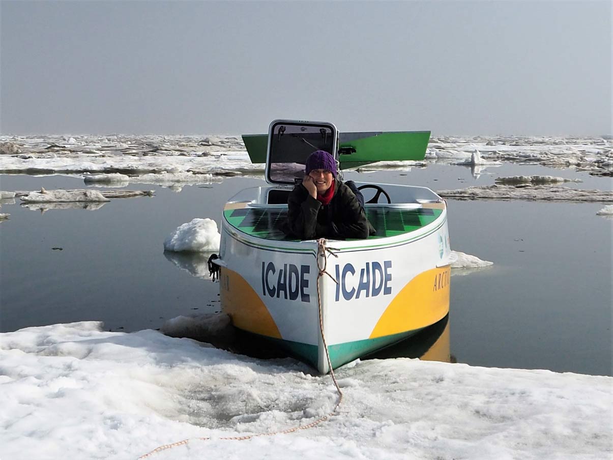 ​Vido : le bateau lectro-solaire dAnne Qumr au coeur de lArctique