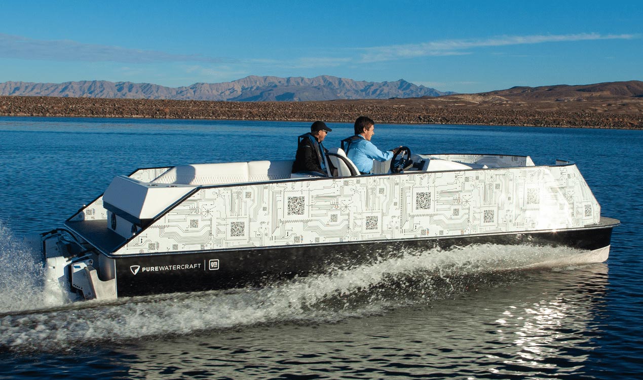 ​Pure Watercraft rvle un nouveau bateau lectrique au CES