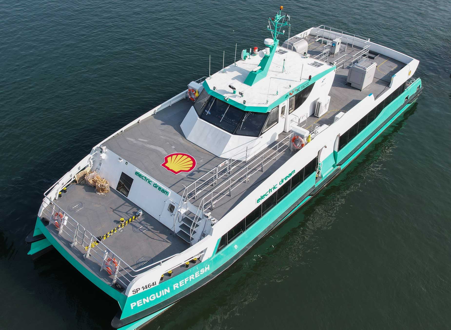 A Singapour, Shell met à l’eau son premier ferry électrique