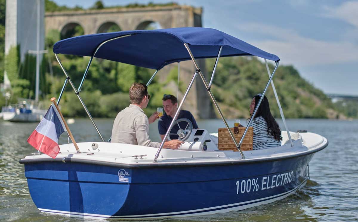 Bateaux lectriques sans permis : Ruban Bleu change de gouvernance
