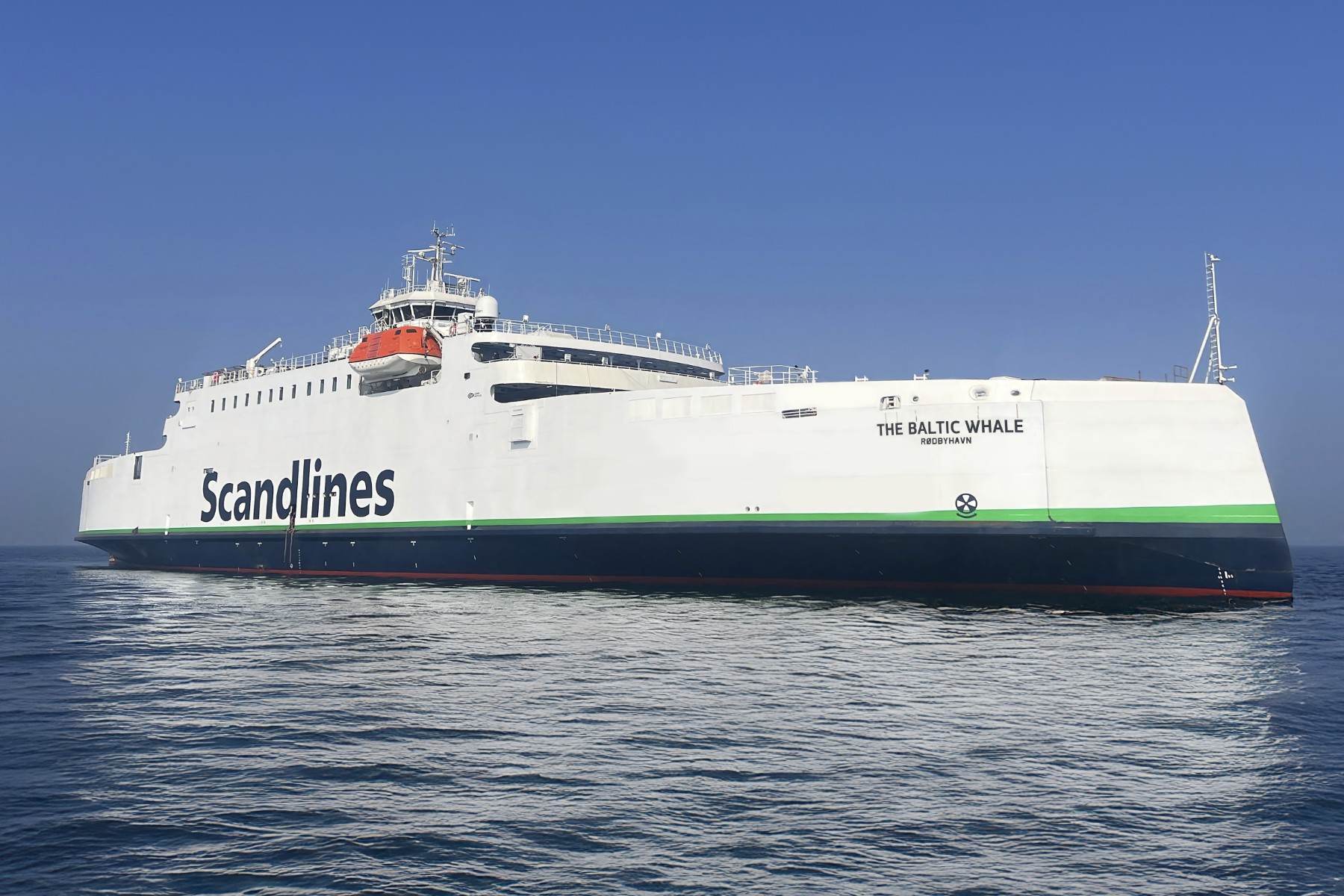 ​Le plus grand navire �lectrique de fret au monde est entr� en service en Europe